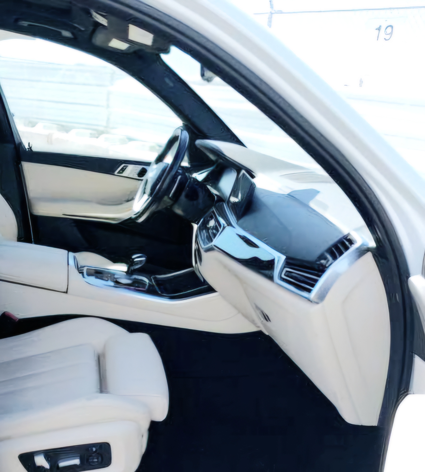 BMW X5 2021 WHITE vin: 5UXCR6C08M9F77637