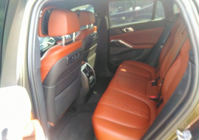 BMW X6 2023 GOLD vin: 5UXCY6C02P9R94949