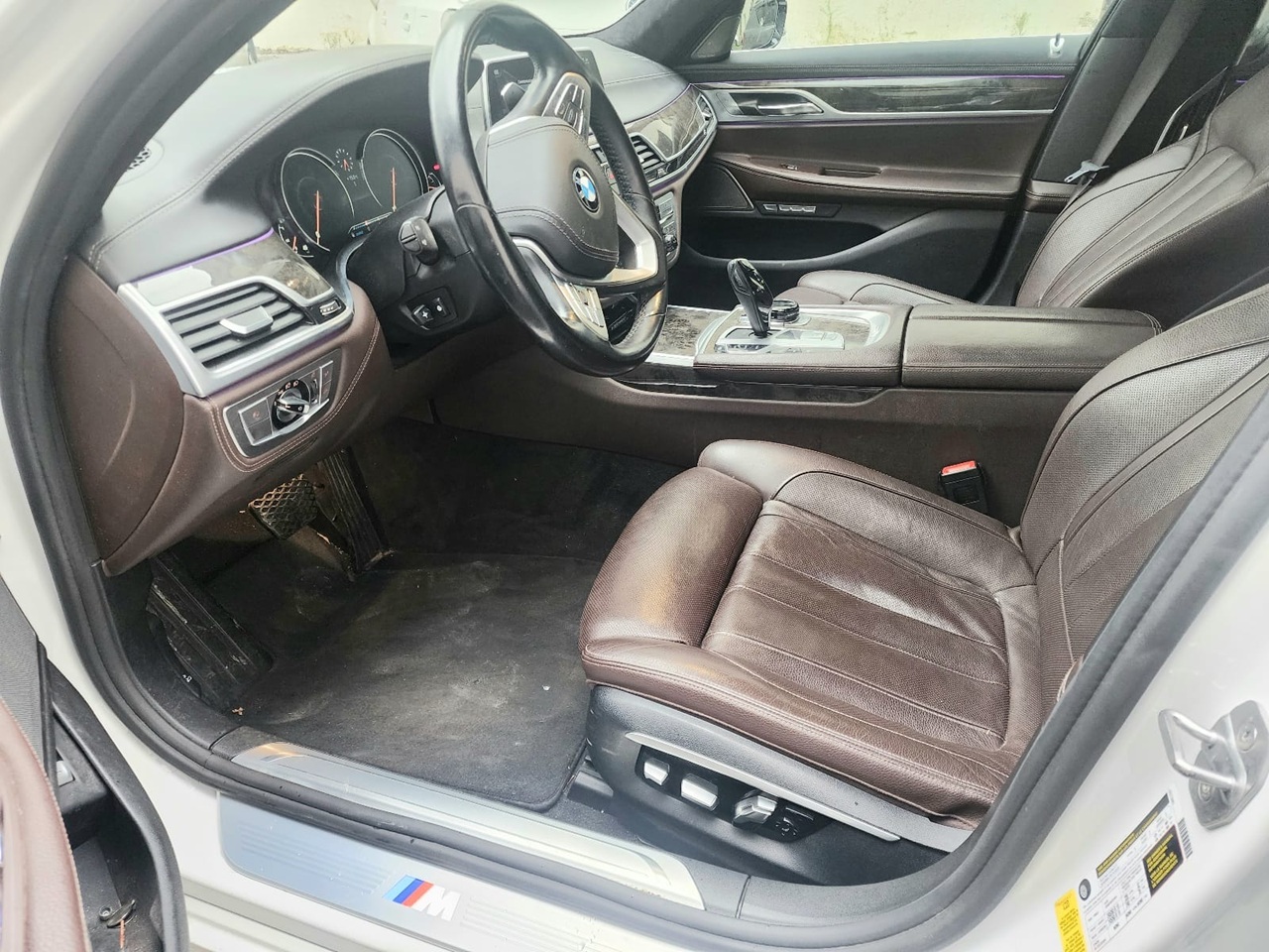 BMW 740I 2017 White vin: WBA7E2C55HG739366