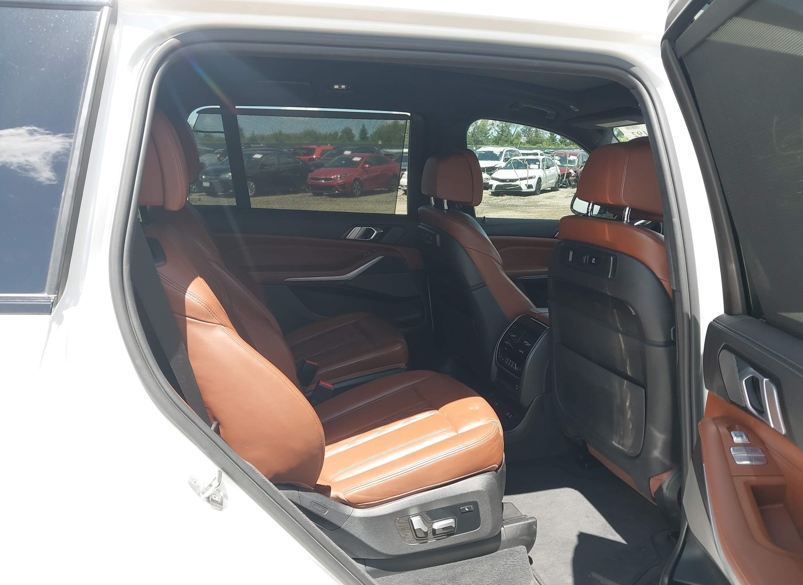 BMW X7 2020 White vin: 5UXCW2C04L9B64517