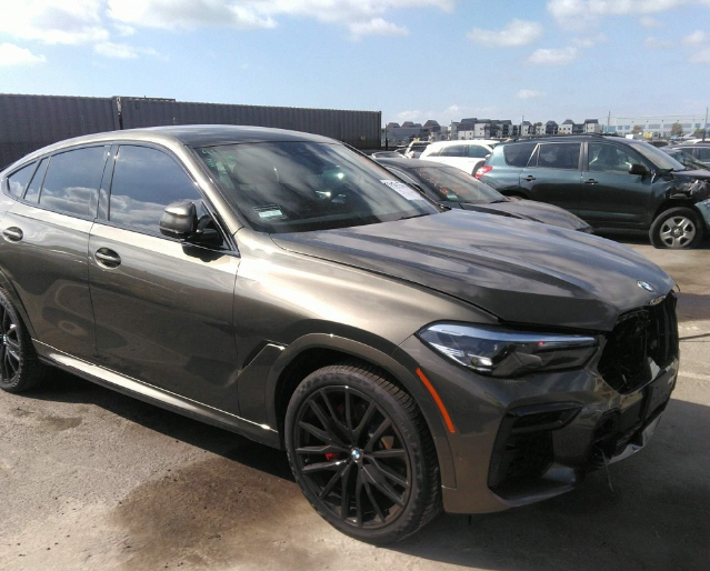 BMW X6 2023 GOLD vin: 5UXCY6C02P9R94949